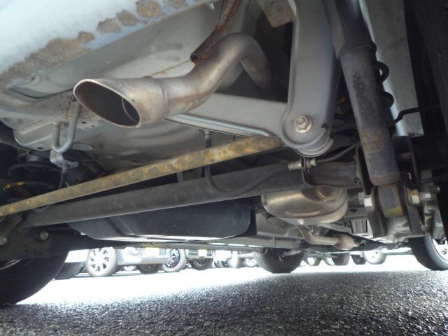 ワゴンＲ ＦＸ　キーレスエントリー＋Ｏ／Ｄ付き４速コラムオートマ＋電格付ドアミラー＋タイミングチェーン式＋ブルーブラックツートーン＋走行５万９千キロ台＋内外装クリーニングバフポリッシャー仕上げ（78枚目）