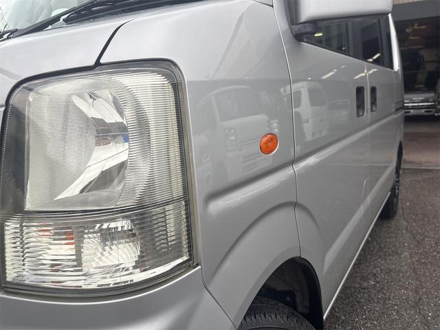 エブリイ ジョインターボ 5速マニュアル車 ハイルーフ ETC 電格ミラー フォグランプ 全席パワーウインド リア分割シート マットブラックホイール リアヒーター付 カーボンピラー プライバシーガラス CDステレオ(10枚目)