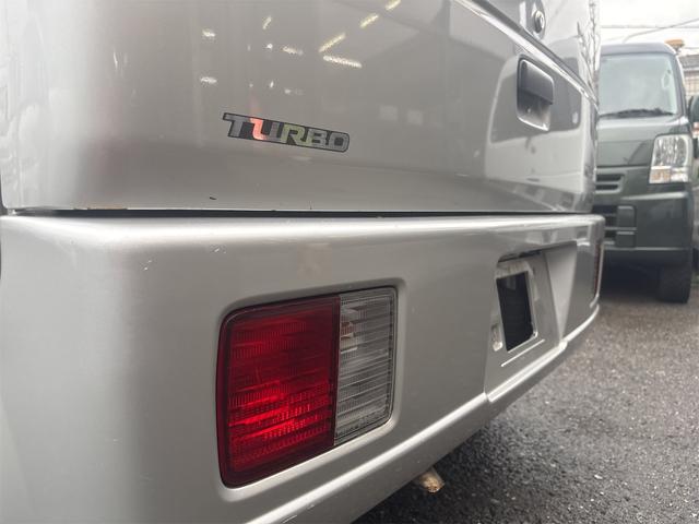 エブリイ ジョインターボ 5速マニュアル車 ハイルーフ ETC 電格ミラー フォグランプ 全席パワーウインド リア分割シート マットブラックホイール リアヒーター付 カーボンピラー プライバシーガラス CDステレオ(20枚目)