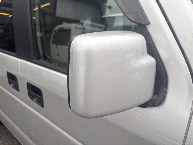 エブリイ ジョインターボ 5速マニュアル車 ハイルーフ ETC 電格ミラー フォグランプ 全席パワーウインド リア分割シート マットブラックホイール リアヒーター付 カーボンピラー プライバシーガラス CDステレオ(31枚目)