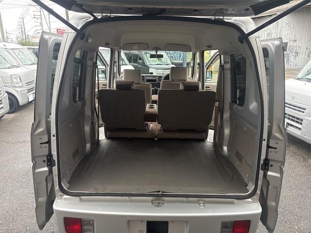 エブリイ ジョインターボ 5速マニュアル車 ハイルーフ ETC 電格ミラー フォグランプ 全席パワーウインド リア分割シート マットブラックホイール リアヒーター付 カーボンピラー プライバシーガラス CDステレオ(39枚目)