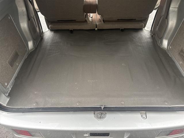 エブリイ ジョインターボ 5速マニュアル車 ハイルーフ ETC 電格ミラー フォグランプ 全席パワーウインド リア分割シート マットブラックホイール リアヒーター付 カーボンピラー プライバシーガラス CDステレオ(40枚目)