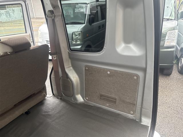 エブリイ ジョインターボ 5速マニュアル車 ハイルーフ ETC 電格ミラー フォグランプ 全席パワーウインド リア分割シート マットブラックホイール リアヒーター付 カーボンピラー プライバシーガラス CDステレオ(42枚目)