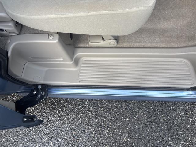 エブリイワゴン ＰＺターボ　電動スライドドア　ディスチャージ　フルセグテレビナビ　バックカメラ　フォグランプ　オートエアコン　電格付ドアミラー　イージークローザー　リアヒーター（58枚目）