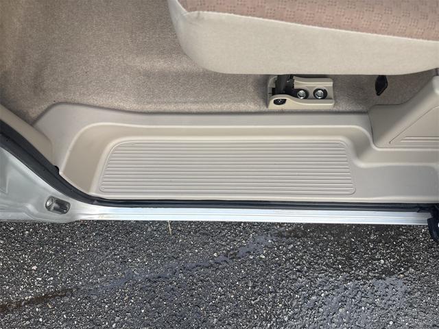 エブリイ ジョインターボ　４速オートマ　６型　キーレス　電格付ドアミラー　パワーウィンドウ　電動格納ミラー　セキュリティアラーム　リアヒーター付　ＣＤステレオ（40枚目）