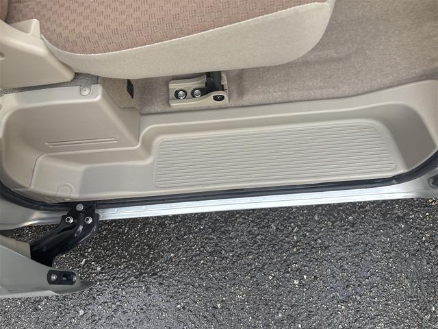 エブリイ ジョインターボ　４速オートマ　６型　キーレス　電格付ドアミラー　パワーウィンドウ　電動格納ミラー　セキュリティアラーム　リアヒーター付　ＣＤステレオ（51枚目）