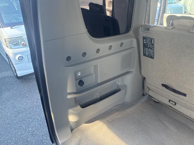 ＮＶ１００クリッパーリオ Ｇ　電動スライドドア　フルセグナビ　Ｂｌｕｅｔｏｏｔｈ　ＥＴＣ　衝突軽減ブレーキ　コーナーセンサー　バックカメラ　ディスチャージ　キーフリー　電動格納ミラー　オートライト　ステアリングリモコン（42枚目）