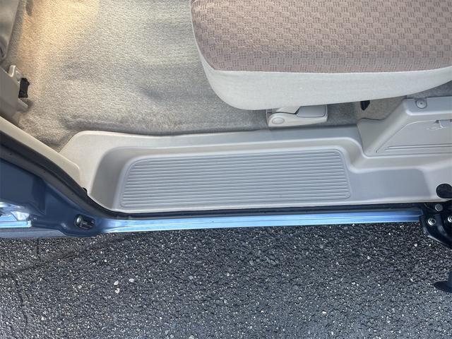 エブリイワゴン ＪＰターボ　４ＡＴ　走行５万ｋｍ台　電格付ドアミラー　イージークローザー　リアヒーター　ＥＴＣ　キーレス　純正ＣＤステレオ（45枚目）