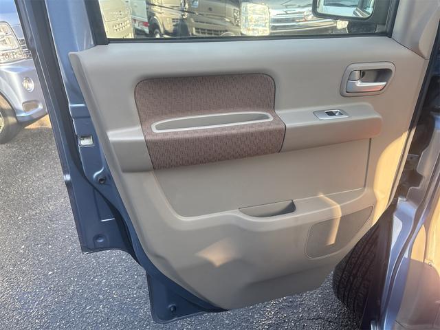 エブリイワゴン ＪＰターボ　４ＡＴ　走行５万ｋｍ台　電格付ドアミラー　イージークローザー　リアヒーター　ＥＴＣ　キーレス　純正ＣＤステレオ（49枚目）