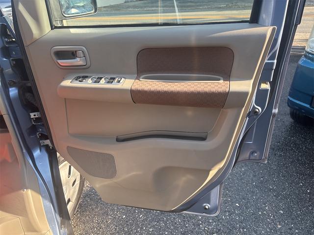 エブリイワゴン ＪＰターボ　４ＡＴ　走行５万ｋｍ台　電格付ドアミラー　イージークローザー　リアヒーター　ＥＴＣ　キーレス　純正ＣＤステレオ（59枚目）