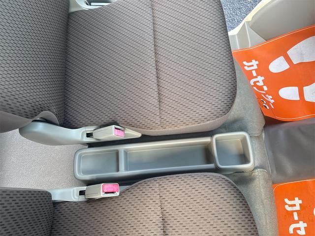 エブリイ ＰＣリミテッド　４ＡＴ　キーレス　パワーウィンドウ　電動格納ミラー　ベンチシート　プライバシーガラス　純正ワンセグナビ（55枚目）