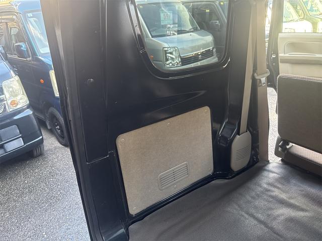 エブリイ ＰＣリミテッド　４ＡＴ　フルセグナビ　Ｂｌｕｅｔｏｏｔｈ　ＥＴＣ　衝突軽減ブレーキ　コーナーセンサー　バックカメラ　電動格納ミラー　パワーウィンドウ　キーレス　プライバシーガラス（40枚目）