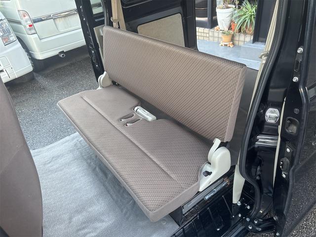 エブリイ ＰＣリミテッド　４ＡＴ　フルセグナビ　Ｂｌｕｅｔｏｏｔｈ　ＥＴＣ　衝突軽減ブレーキ　コーナーセンサー　バックカメラ　電動格納ミラー　パワーウィンドウ　キーレス　プライバシーガラス（43枚目）