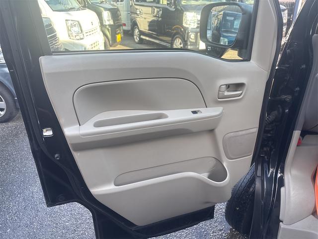 エブリイ ＰＣリミテッド　４ＡＴ　フルセグナビ　Ｂｌｕｅｔｏｏｔｈ　ＥＴＣ　衝突軽減ブレーキ　コーナーセンサー　バックカメラ　電動格納ミラー　パワーウィンドウ　キーレス　プライバシーガラス（49枚目）