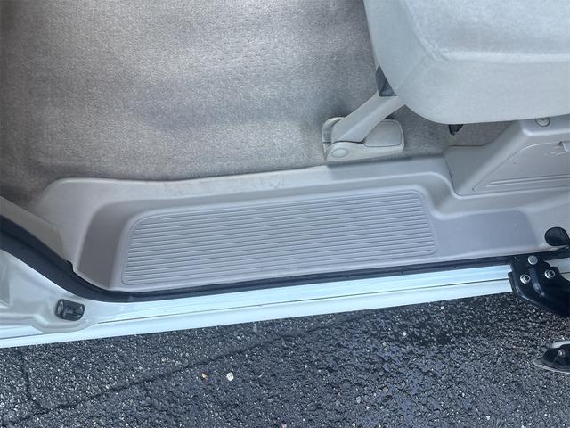 エブリイワゴン ＰＺターボ　４ＡＴ　電動スライドドア　フルセグナビ　Ｂｌｕｅｔｏｏｔｈ　ＥＴＣ　シートヒーター電動格納ミラー　パワーウィンドウ　キーレス　プライバシーガラス（46枚目）