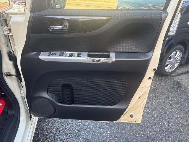 Ｎ－ＢＯＸカスタム Ｇ・ターボＬパッケージ　ＣＶＴ　両側電動スライド　フルセグナビ　ドラレコ　ＥＴＣ　バックカメラ　ステアリングリモコン　サンシェード　パドルシフト　キーフリー（48枚目）