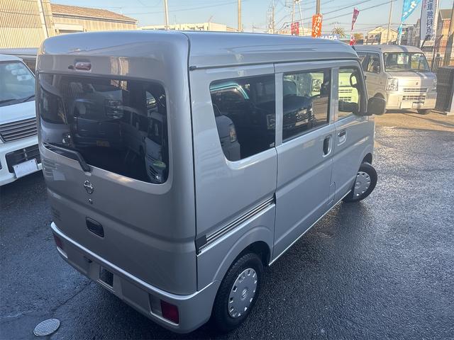 ＮＶ１００クリッパーバン ＧＸターボ　４ＡＴ　Ｂｌｕｅｔｏｏｔｈ　ＥＴＣ　衝突軽減ブレーキ　バックカメラ　前後ドラレコ　電動格納ミラー　パワーウィンドウ　キーレス　プライバシーガラス（25枚目）