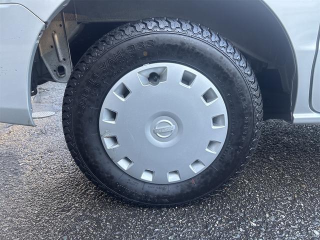 ＮＶ１００クリッパーバン ＧＸターボ　４ＡＴ　Ｂｌｕｅｔｏｏｔｈ　ＥＴＣ　衝突軽減ブレーキ　バックカメラ　前後ドラレコ　電動格納ミラー　パワーウィンドウ　キーレス　プライバシーガラス（29枚目）
