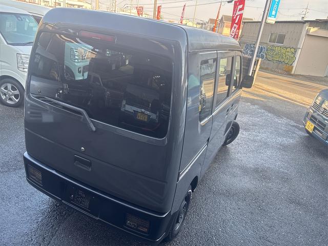 エブリイ PA グレー×ブラック2トーン塗装 社外LEDテールランプ流れるウインカー カーボン調ピラー ラプター塗装 OPTちょい上げリフトアップキット35mm OPT社外キーレスリモコン(27枚目)