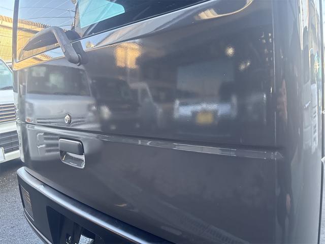 エブリイ PA グレー×ブラック2トーン塗装 社外LEDテールランプ流れるウインカー カーボン調ピラー ラプター塗装 OPTちょい上げリフトアップキット35mm OPT社外キーレスリモコン(30枚目)