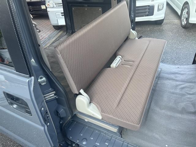 エブリイ PA グレー×ブラック2トーン塗装 社外LEDテールランプ流れるウインカー カーボン調ピラー ラプター塗装 OPTちょい上げリフトアップキット35mm OPT社外キーレスリモコン(63枚目)