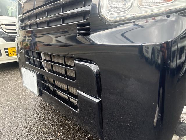 エブリイ PCリミテッド 4AT パートタイム4WD キーレス パワーウィンドウ 電動格納ミラー プライバシーガラス ABS CDステレオ ベンチシート フルフラット(11枚目)