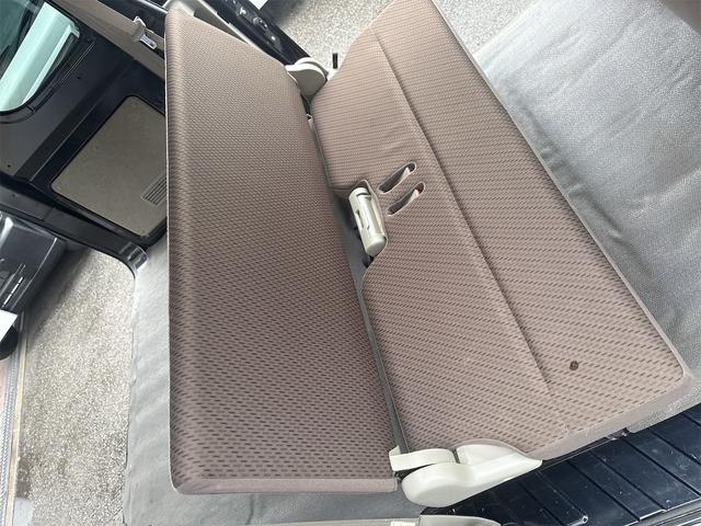 エブリイ PCリミテッド 4AT パートタイム4WD キーレス パワーウィンドウ 電動格納ミラー プライバシーガラス ABS CDステレオ ベンチシート フルフラット(49枚目)