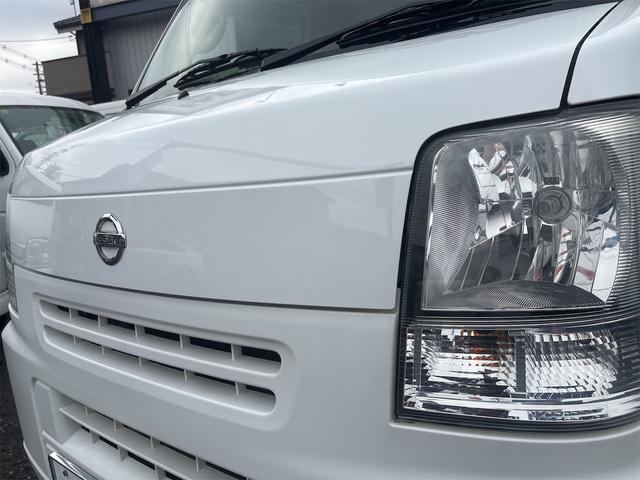 ＮＶ１００クリッパーバン ＤＸ　ハイルーフ　オートマ　タイミングチェーン　キーレスエントリー　フルフラットシート　ワンセグナビ　前後ドラレコ　リアガラスフィルム（9枚目）