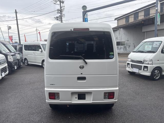 ＮＶ１００クリッパーバン ＤＸ　ハイルーフ　オートマ　タイミングチェーン　キーレスエントリー　フルフラットシート　ワンセグナビ　前後ドラレコ　リアガラスフィルム（25枚目）