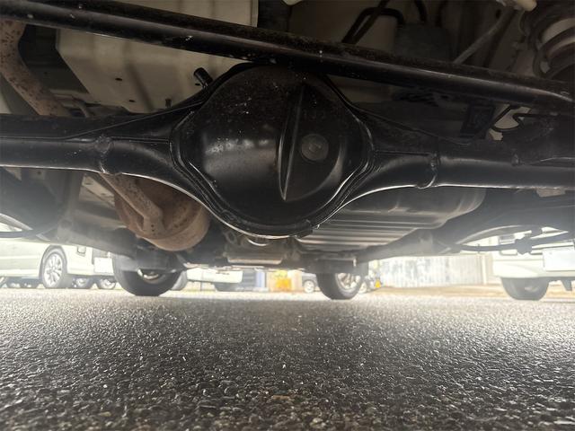 ＮＶ１００クリッパーバン ＤＸ　ハイルーフ　オートマ　タイミングチェーン　キーレスエントリー　フルフラットシート　ワンセグナビ　前後ドラレコ　リアガラスフィルム（70枚目）