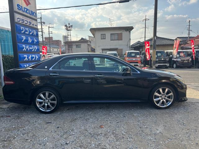 クラウン ３．５アスリート　アスリート・プッシュスタート・シートヒーター・パワーシート・オートライト・純正シートカバー・クルコン・純正ナビ・ＴＶ・ＥＴＣ・バックカメラ（7枚目）