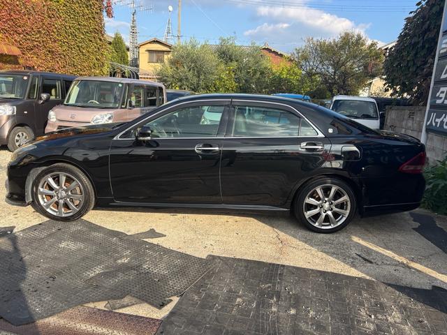 クラウン ３．５アスリート　アスリート・プッシュスタート・シートヒーター・パワーシート・オートライト・純正シートカバー・クルコン・純正ナビ・ＴＶ・ＥＴＣ・バックカメラ（8枚目）