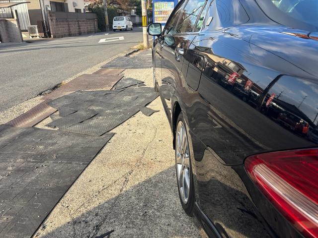 クラウン ３．５アスリート　アスリート・プッシュスタート・シートヒーター・パワーシート・オートライト・純正シートカバー・クルコン・純正ナビ・ＴＶ・ＥＴＣ・バックカメラ（12枚目）