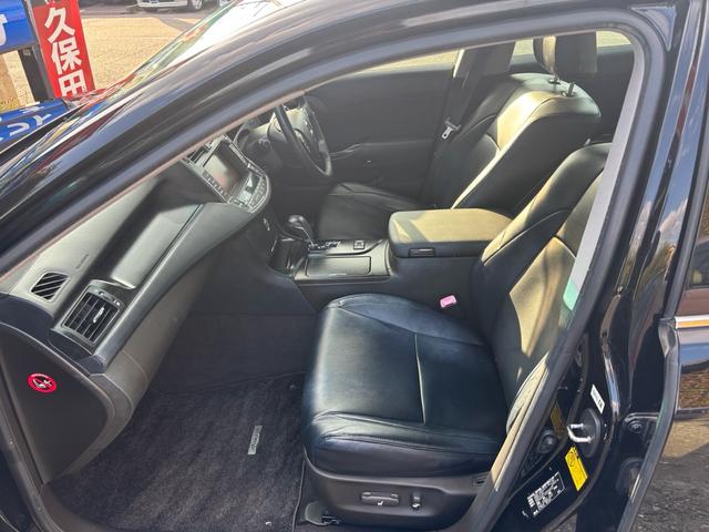 クラウン ３．５アスリート　アスリート・プッシュスタート・シートヒーター・パワーシート・オートライト・純正シートカバー・クルコン・純正ナビ・ＴＶ・ＥＴＣ・バックカメラ（21枚目）