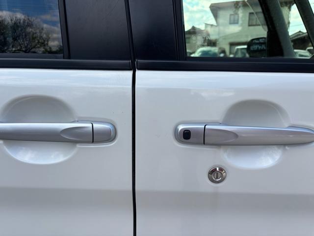 タント Ｘ　ＳＡ　リアシート付仕様・片側パワースライドドア・ステアリングリモコン・純正ナビ・ＴＶ・バックカメラ・ＥＴＣ・ＨＤＭＩ・ステアリングリモコン・オートライト・オートエアコン・プッシュスタート（19枚目）