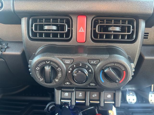 ジムニー ＸＧ　ワンオーナー・ターボ・ガレージ保管車・４ＷＤ・５ＭＴ・禁煙車・リフトアップ・外品マフラー・外品ホイル・ナビ・ＴＶ・Ｂｌｕｅｔｏｏｔｈオーディオ機能・シートカバー（42枚目）