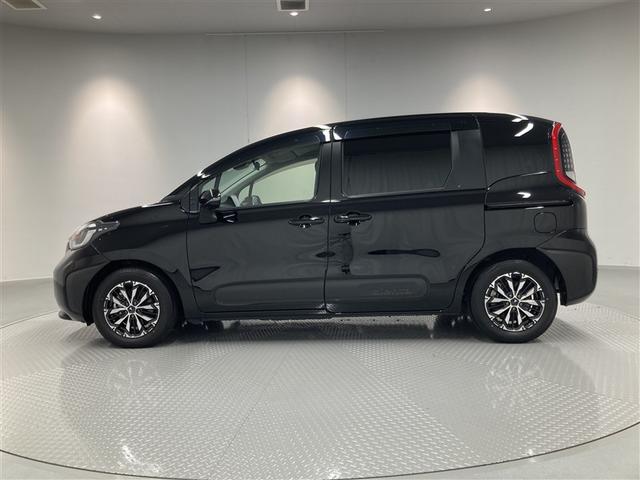 シエンタ Ｚ　ＤＶＤ再生　ミュージックプレイヤー接続可　後席モニター　バックカメラ　衝突被害軽減システム　ＥＴＣ　両側電動スライド　ＬＥＤヘッドランプ　ウオークスルー　乗車定員７人　３列シート　ワンオーナー（5枚目）