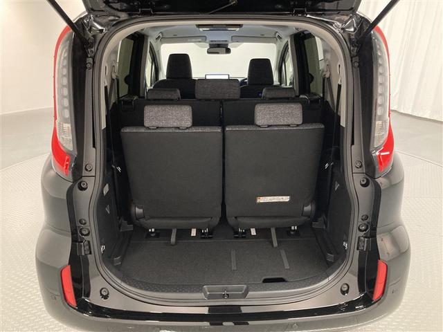 シエンタ Ｚ　ＤＶＤ再生　ミュージックプレイヤー接続可　後席モニター　バックカメラ　衝突被害軽減システム　ＥＴＣ　両側電動スライド　ＬＥＤヘッドランプ　ウオークスルー　乗車定員７人　３列シート　ワンオーナー（8枚目）