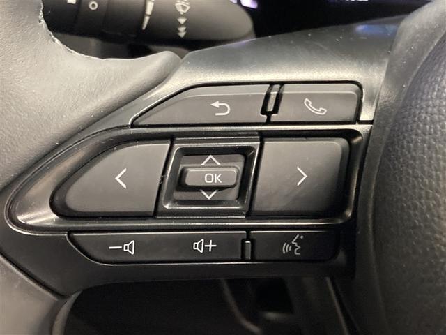 シエンタ Ｚ　ＤＶＤ再生　ミュージックプレイヤー接続可　後席モニター　バックカメラ　衝突被害軽減システム　ＥＴＣ　両側電動スライド　ＬＥＤヘッドランプ　ウオークスルー　乗車定員７人　３列シート　ワンオーナー（16枚目）