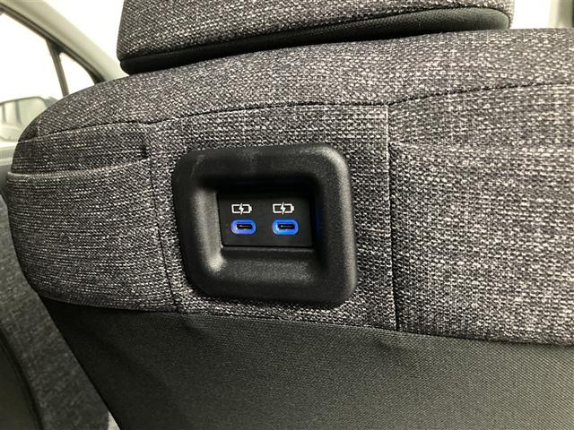 シエンタ Ｚ　ＤＶＤ再生　ミュージックプレイヤー接続可　後席モニター　バックカメラ　衝突被害軽減システム　ＥＴＣ　両側電動スライド　ＬＥＤヘッドランプ　ウオークスルー　乗車定員７人　３列シート　ワンオーナー（31枚目）