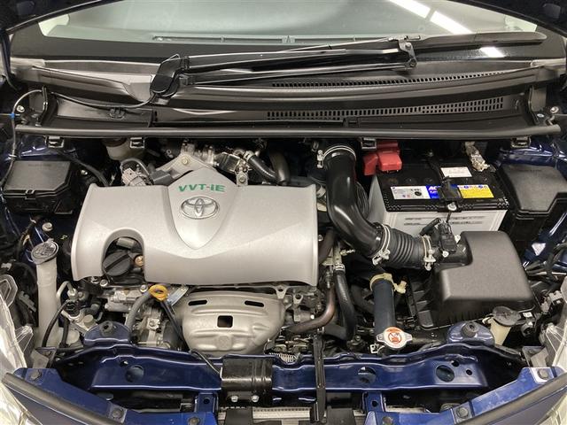 ヴィッツ ジュエラ　フルセグ　メモリーナビ　ＤＶＤ再生　ミュージックプレイヤー接続可　衝突被害軽減システム　ＥＴＣ　ＬＥＤヘッドランプ　ワンオーナー　アイドリングストップ（26枚目）