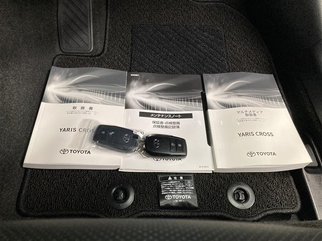 ヤリスクロス ハイブリッドＺ　アドベンチャー　ミュージックプレイヤー接続可　バックカメラ　衝突被害軽減システム　ＥＴＣ　ＬＥＤヘッドランプ　ワンオーナー（32枚目）