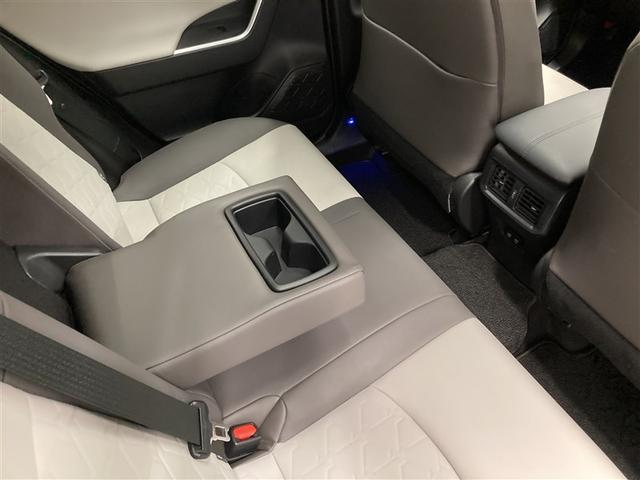 ＲＡＶ４ アドベンチャー　サンルーフ　４ＷＤ　ミュージックプレイヤー接続可　バックカメラ　衝突被害軽減システム　ＥＴＣ　ドラレコ　ＬＥＤヘッドランプ（14枚目）