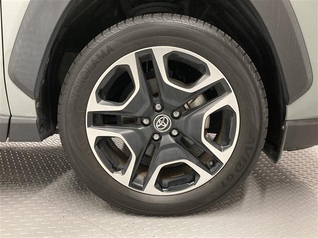 ＲＡＶ４ アドベンチャー　サンルーフ　４ＷＤ　ミュージックプレイヤー接続可　バックカメラ　衝突被害軽減システム　ＥＴＣ　ドラレコ　ＬＥＤヘッドランプ（32枚目）
