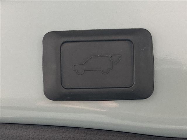 RAV4 アドベンチャー 4WD ミュージックプレイヤー接続可 バックカメラ 衝突被害軽減システム ETC LEDヘッドランプ(9枚目)