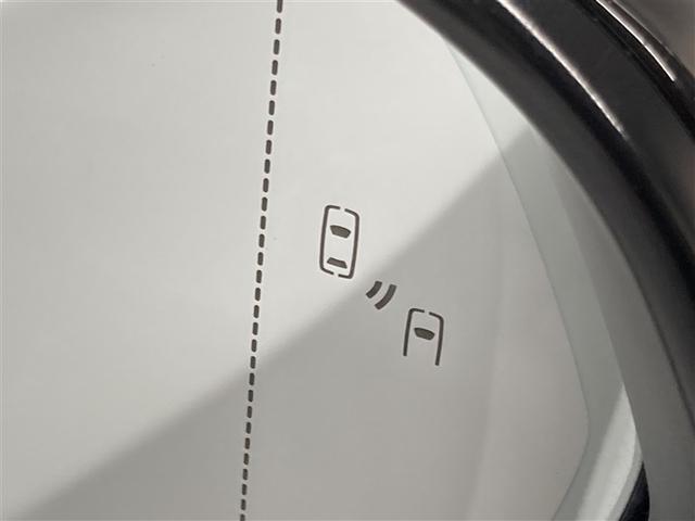 NX NX300h Fスポーツ 革シート サンルーフ フルセグ メモリーナビ DVD再生 ミュージックプレイヤー接続可 バックカメラ 衝突被害軽減システム ETC LEDヘッドランプ(5枚目)