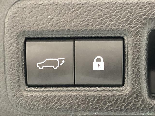 NX NX300h Fスポーツ 革シート サンルーフ フルセグ メモリーナビ DVD再生 ミュージックプレイヤー接続可 バックカメラ 衝突被害軽減システム ETC LEDヘッドランプ(11枚目)