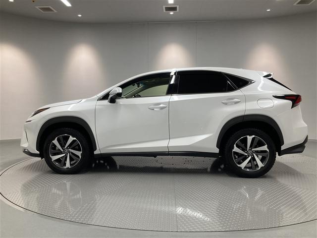 NX NX300 Iパッケージ サンルーフ フルセグ メモリーナビ DVD再生 ミュージックプレイヤー接続可 バックカメラ 衝突被害軽減システム ETC ドラレコ LEDヘッドランプ ワンオーナー アイドリングストップ(7枚目)