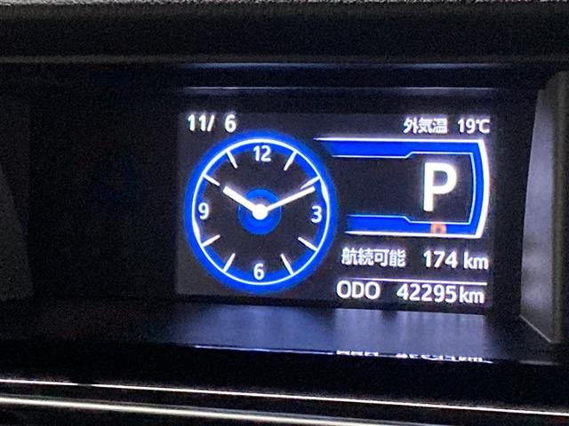 ルーミー カスタムG-T ミュージックプレイヤー接続可 バックカメラ 衝突被害軽減システム ETC ドラレコ 両側電動スライド LEDヘッドランプ ウオークスルー ワンオーナー アイドリングストップ(13枚目)