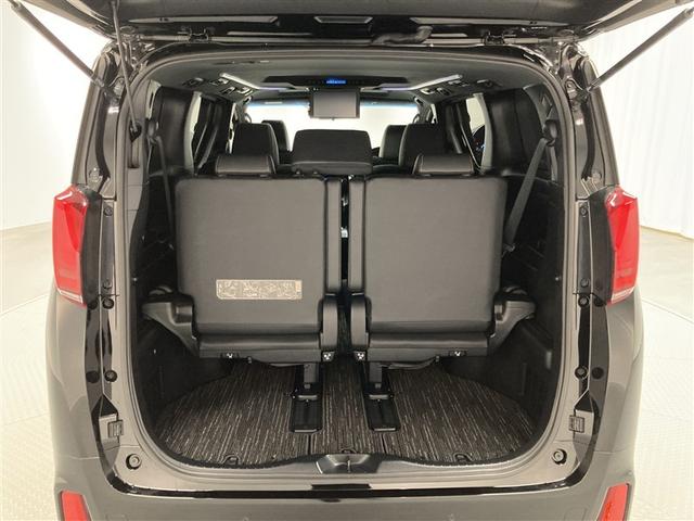 アルファード ２．５Ｓ　タイプゴールド　サンルーフ　ミュージックプレイヤー接続可　後席モニター　バックカメラ　衝突被害軽減システム　ＥＴＣ　両側電動スライド　ＬＥＤヘッドランプ　乗車定員７人　３列シート　ワンオーナー（8枚目）